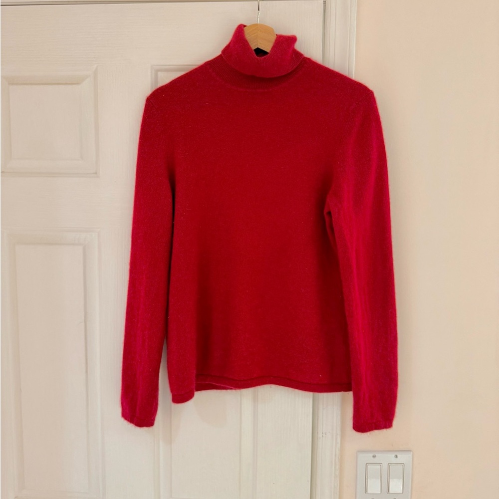 Lord & Taylor Red Turtleneck Cashmere Sweater in excellent condition READ*